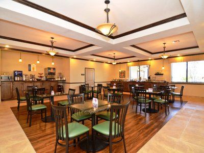 Western At Fork Inn&suites 3*