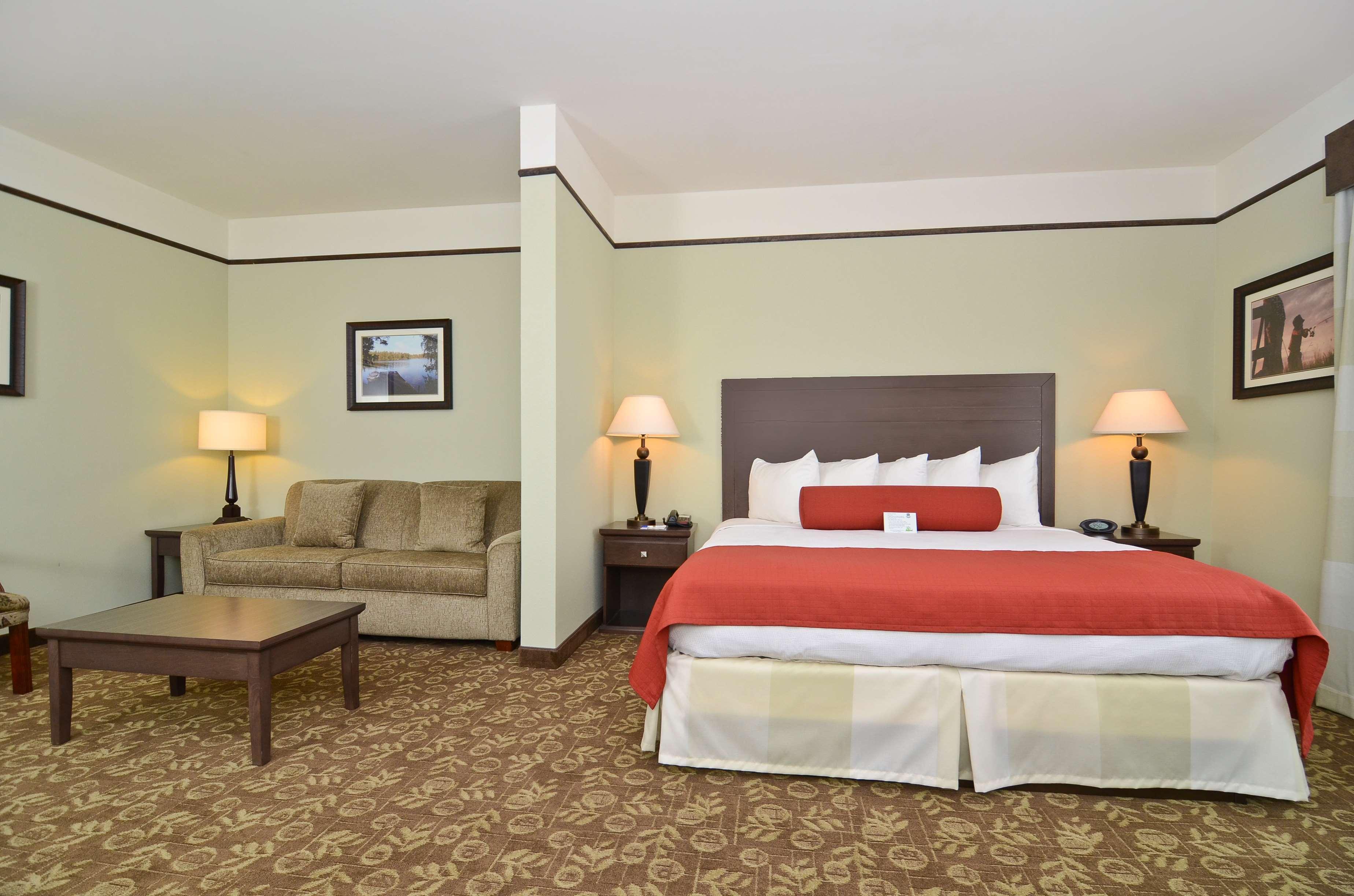 Hotel Western At Fork & Emory