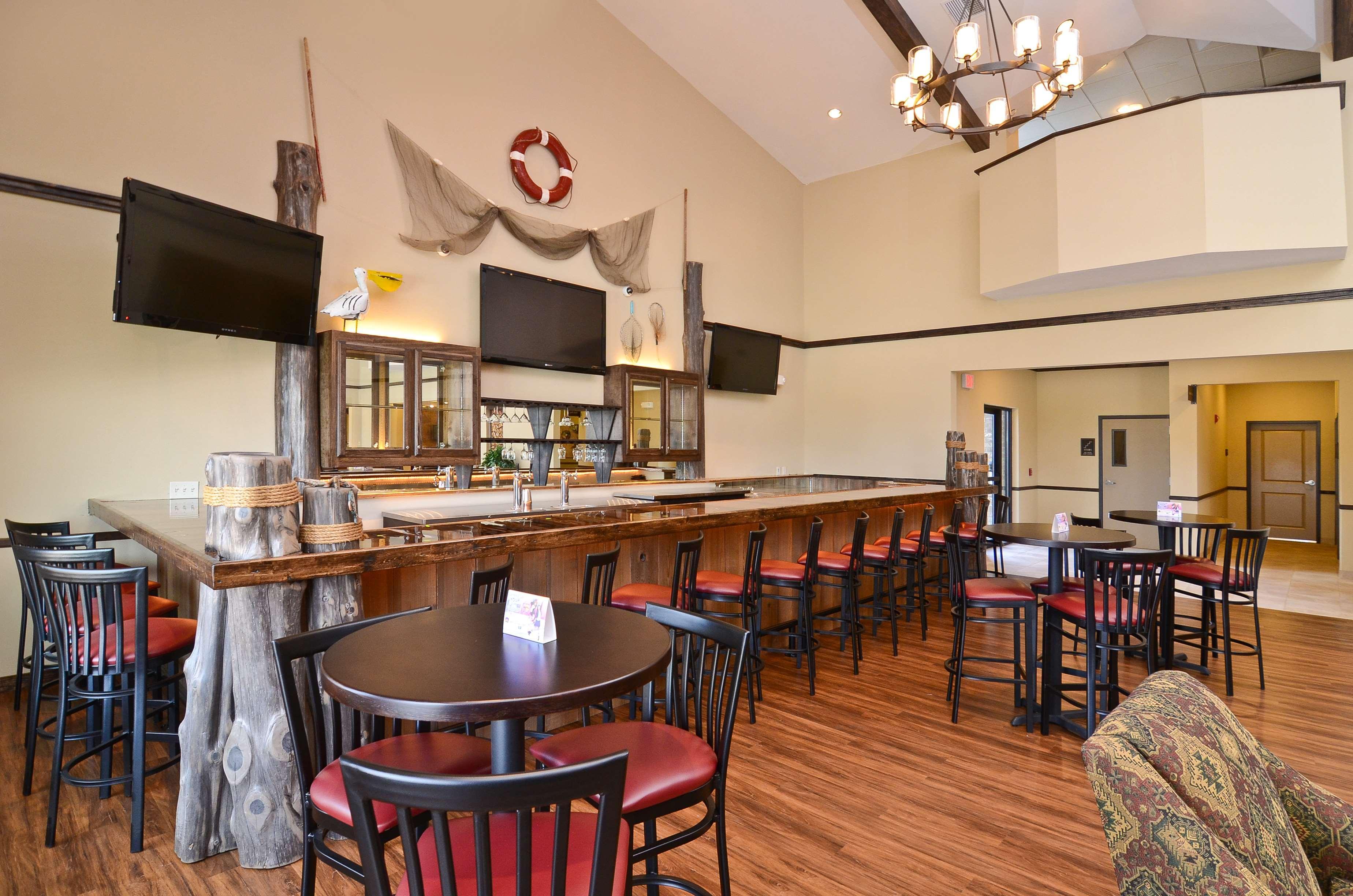 Hotel Western At Fork &