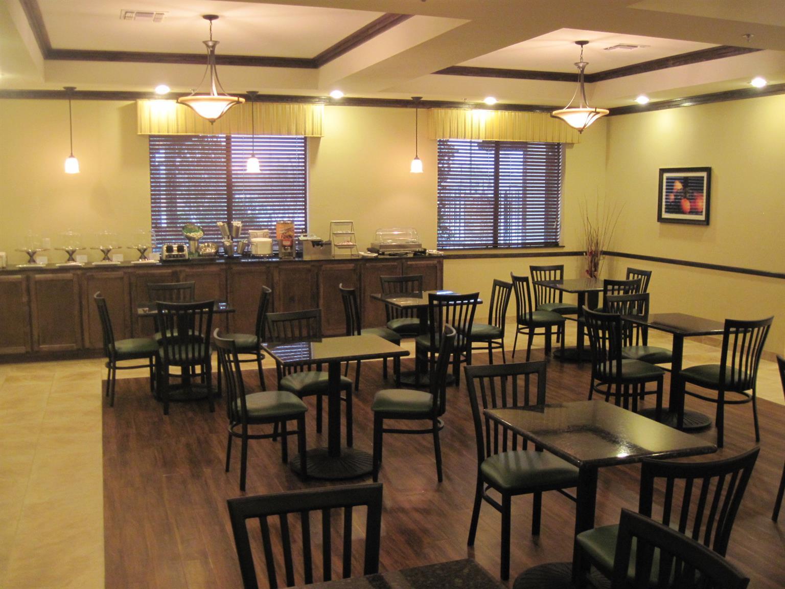 Western At Fork & Hotel 3*
