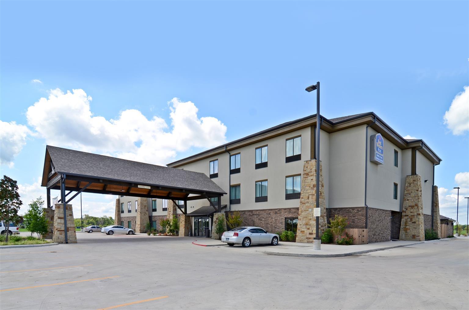 Hotel Western At Fork & Emory